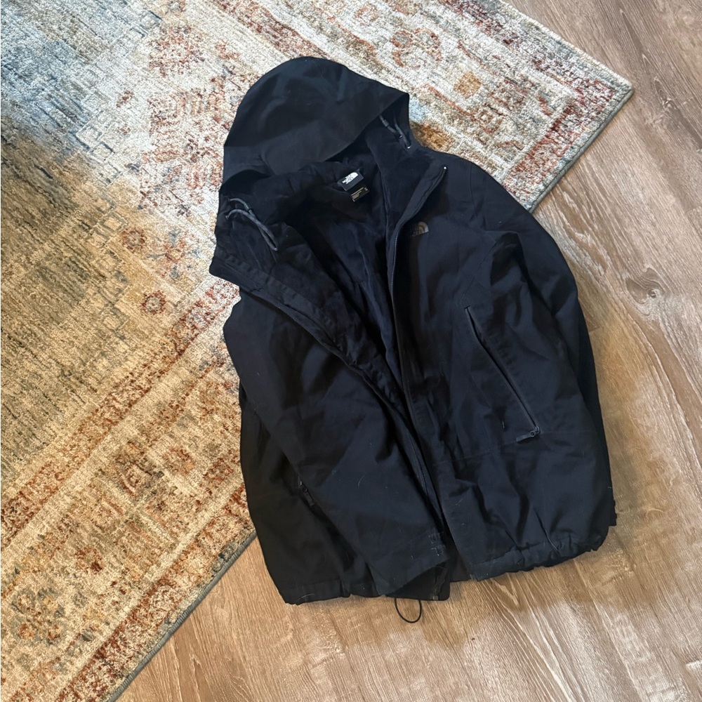 Like New North Face Women’s Black Jacket